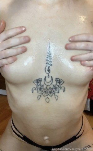 babycakkes2000 Photo #44