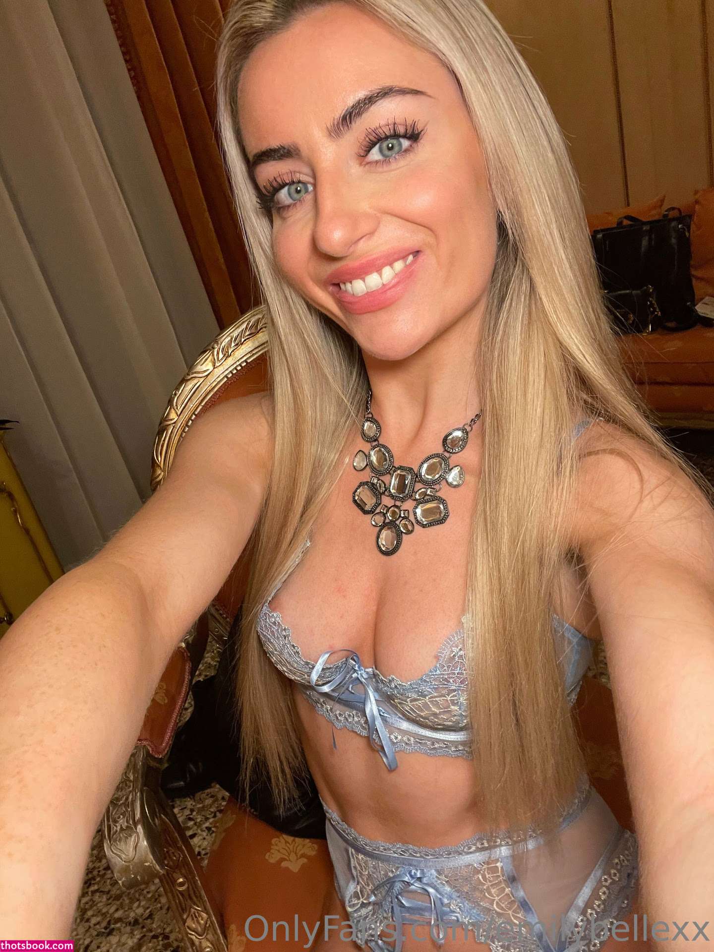 Emily Bellexx Photo #201