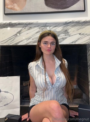 Megan Guthrie Photo #874