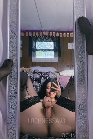 Lochnessa93 Photo #21