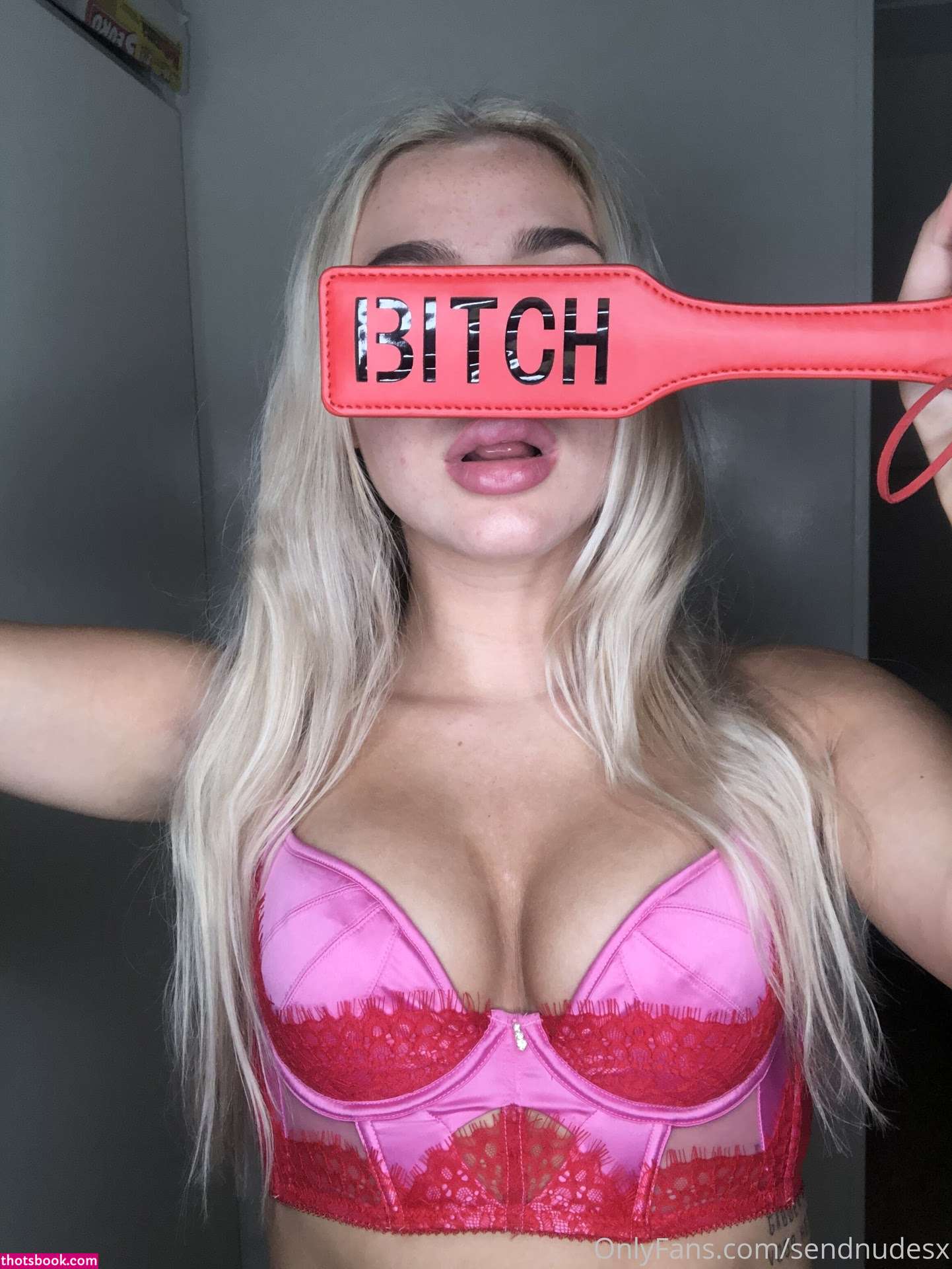 sendnudesx Photo #502