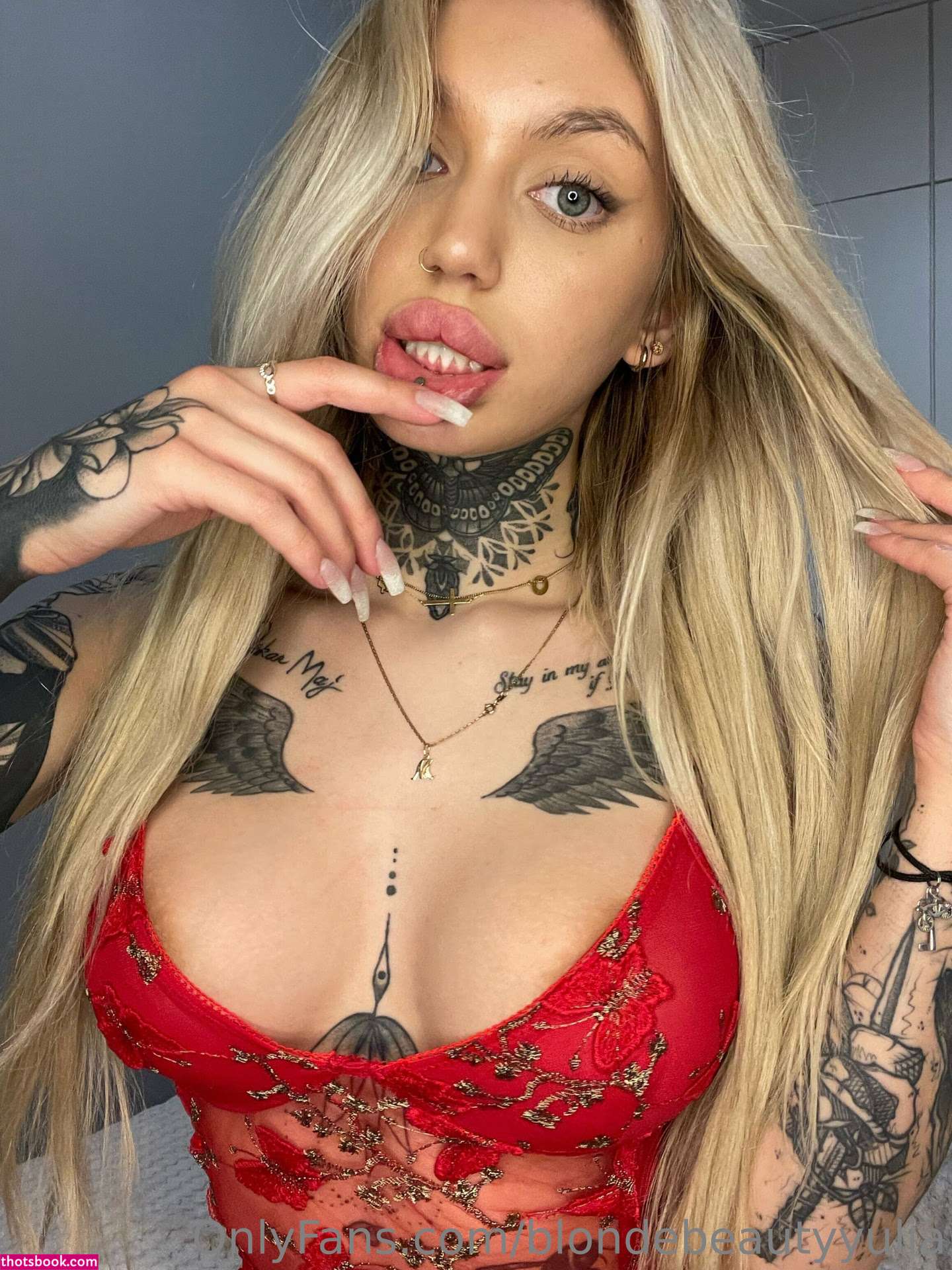 nikolnatuniewicz Photo #157