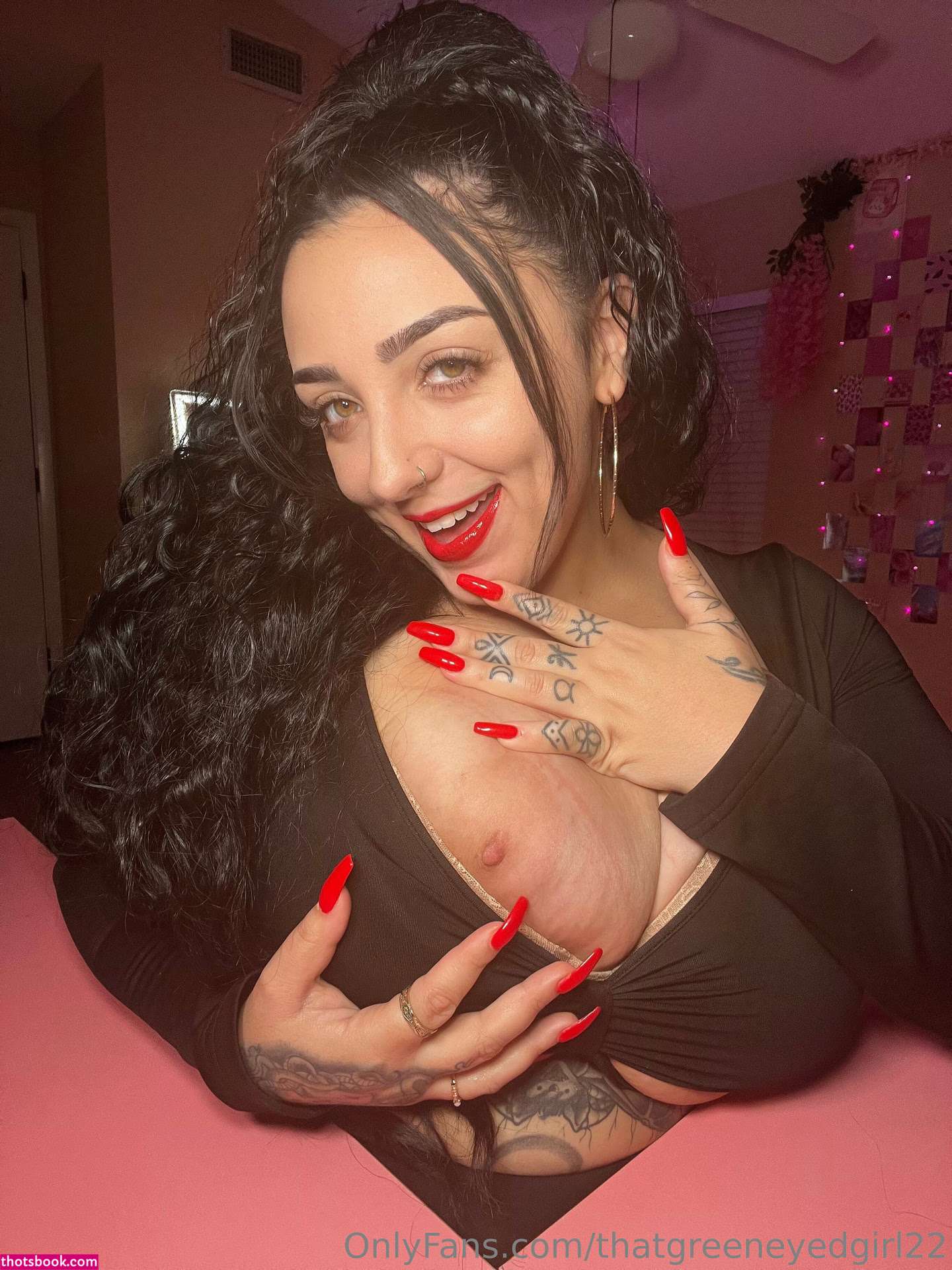 Thatgreeneyedgirl22 Photo #147