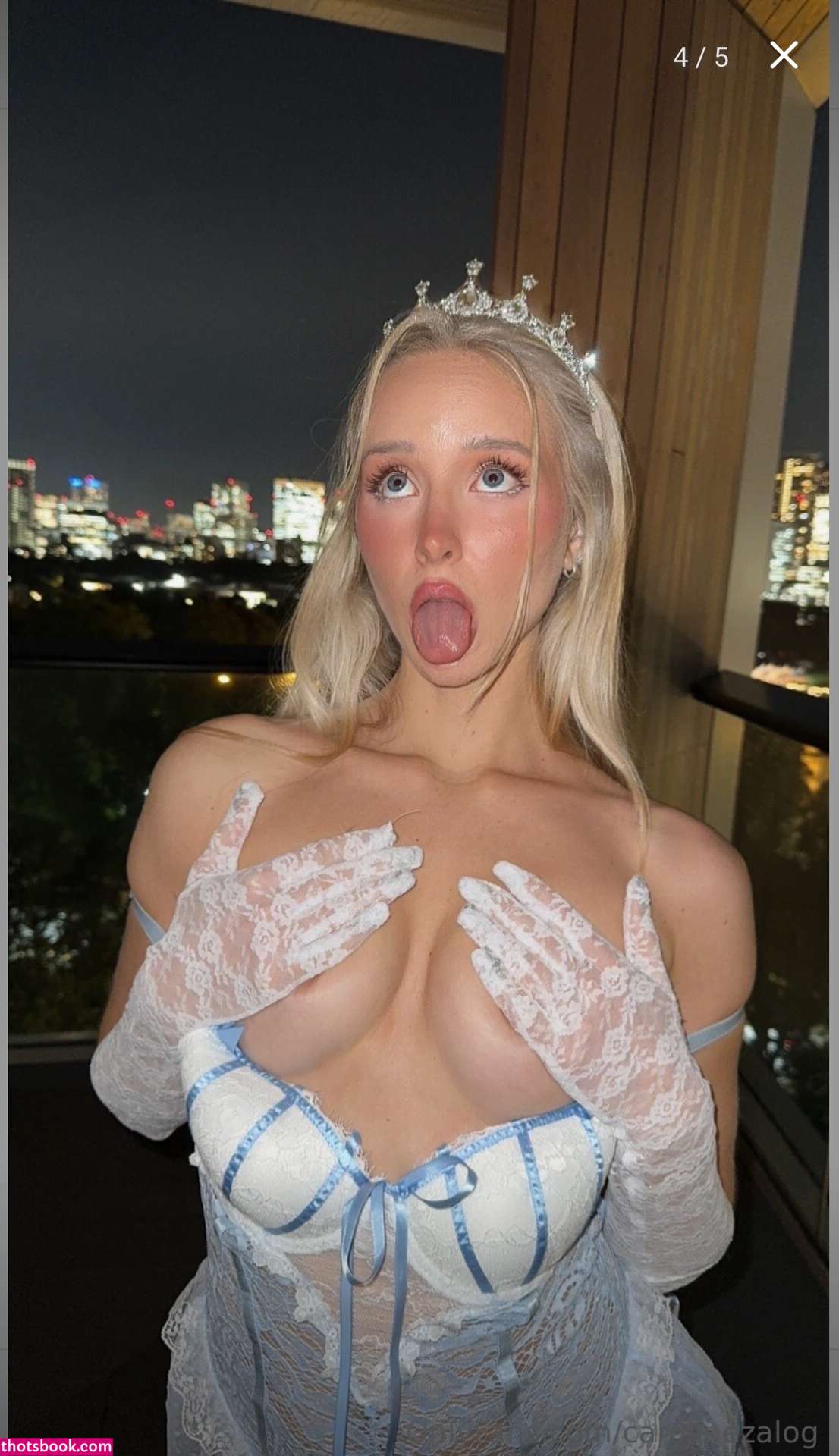 Caroline Zalog Photo #1289