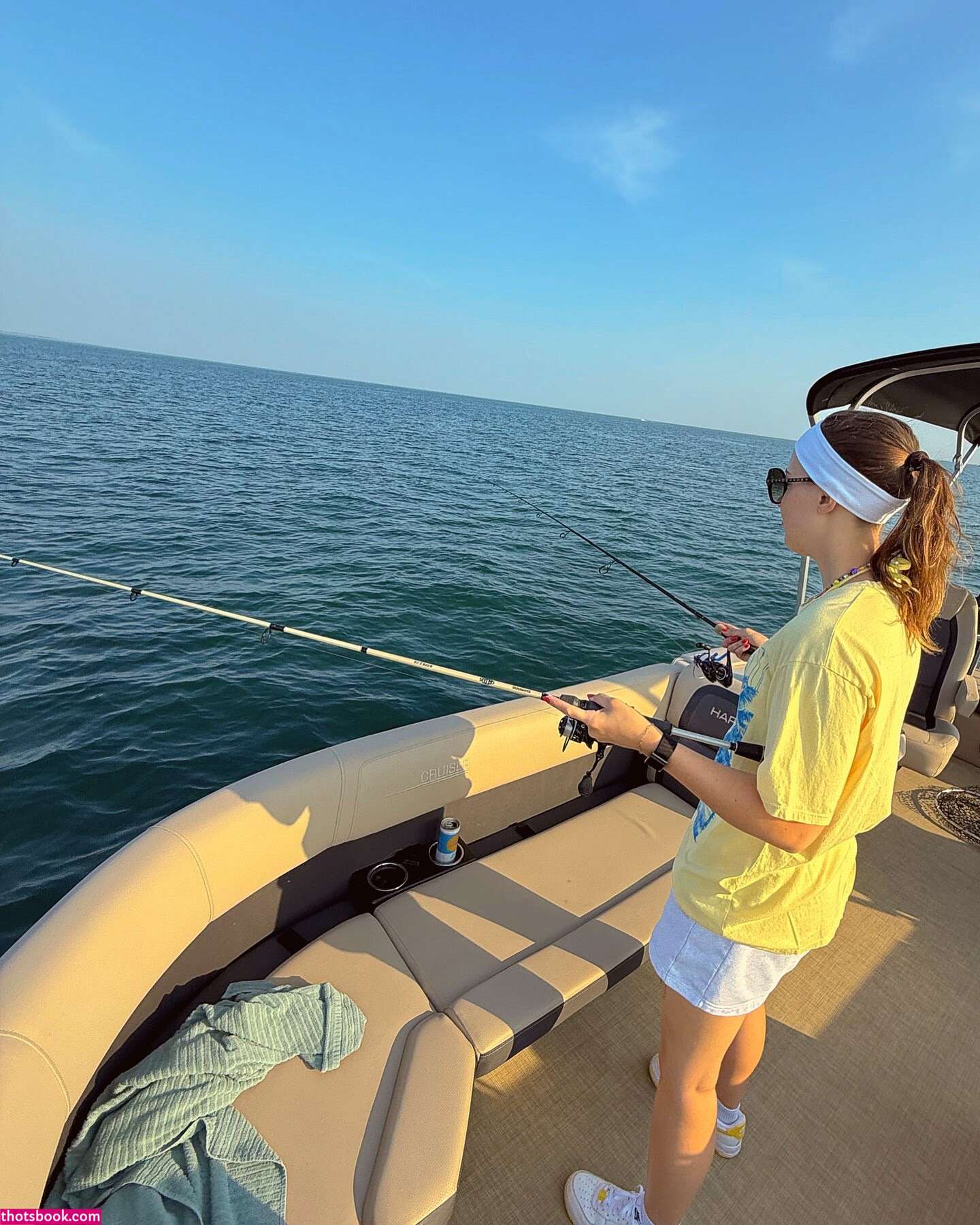 Pineapplebrat Photo #261