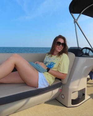 Pineapplebrat Photo #259