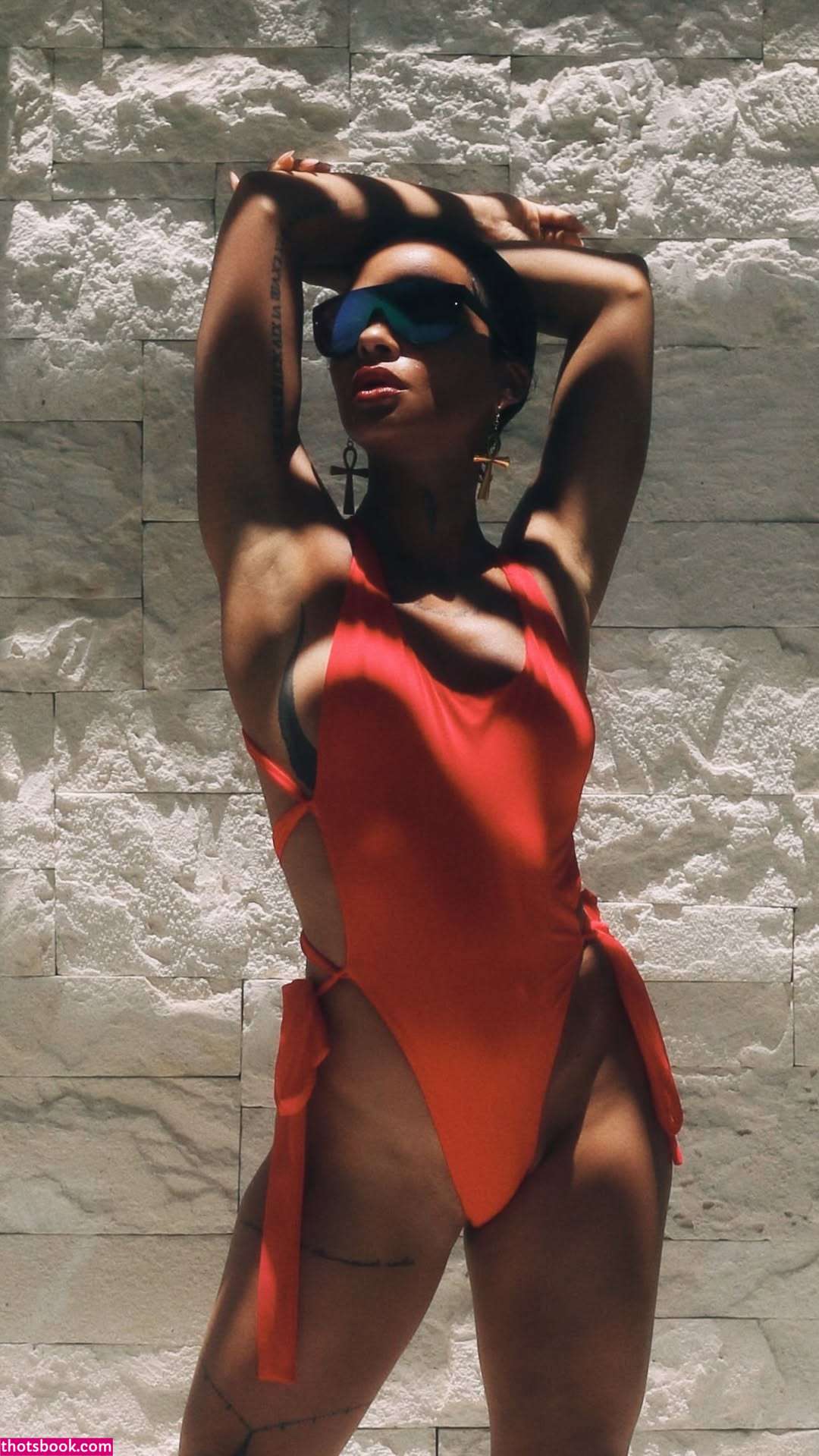 Tanaya Henry Photo #20