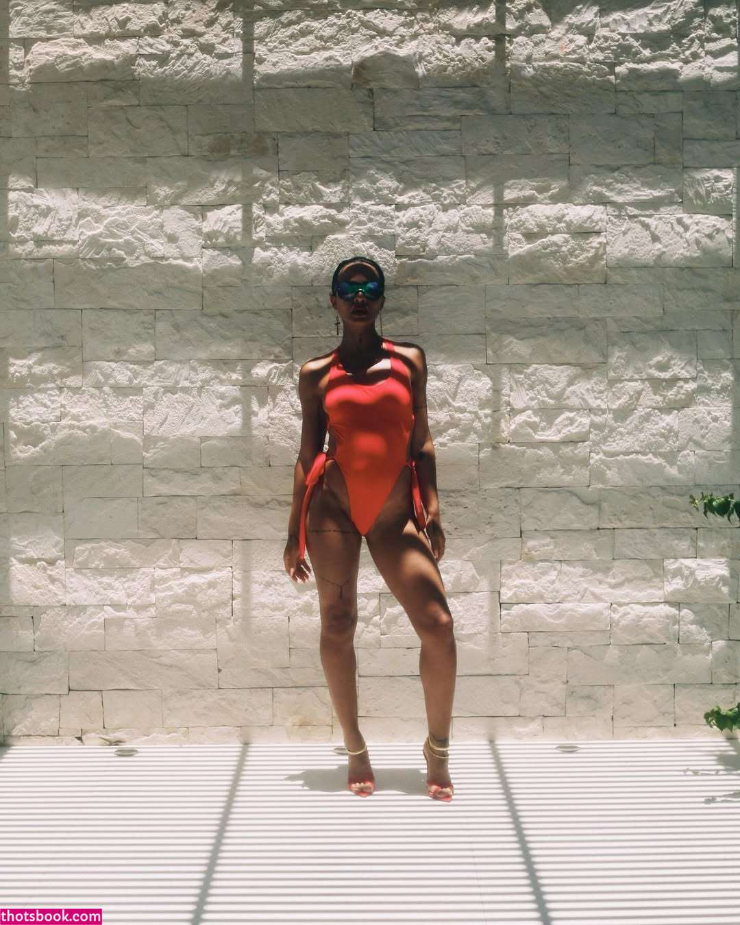 Tanaya Henry Photo #21