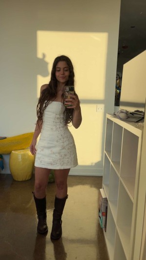 Chloeforero Photo #38
