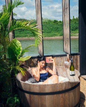 Kanika Mann Photo #9