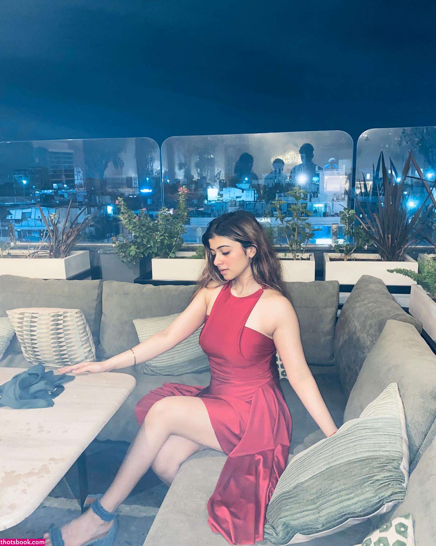 Riya Pandey Photo #12