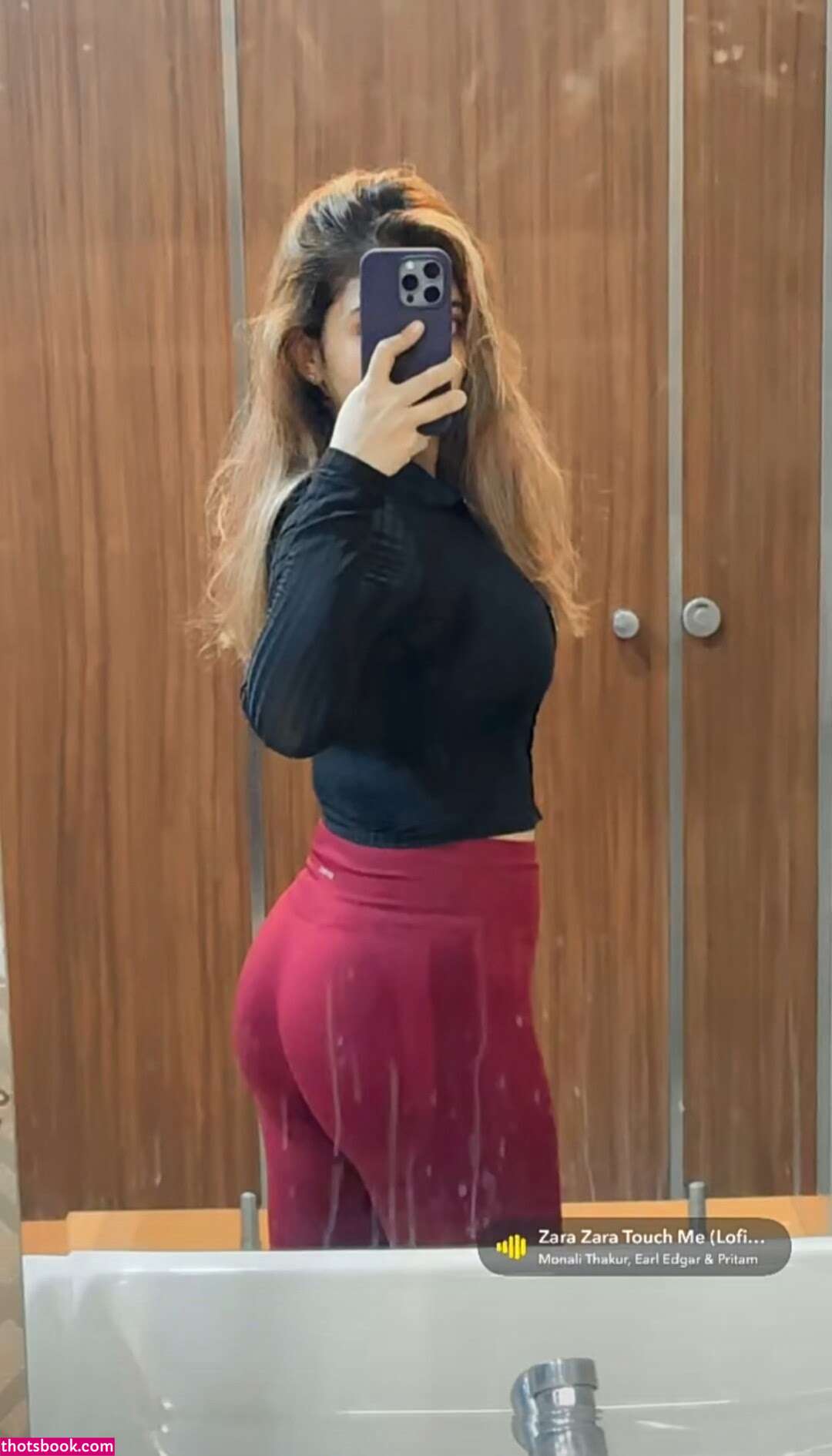 Riya Pandey Photo #22