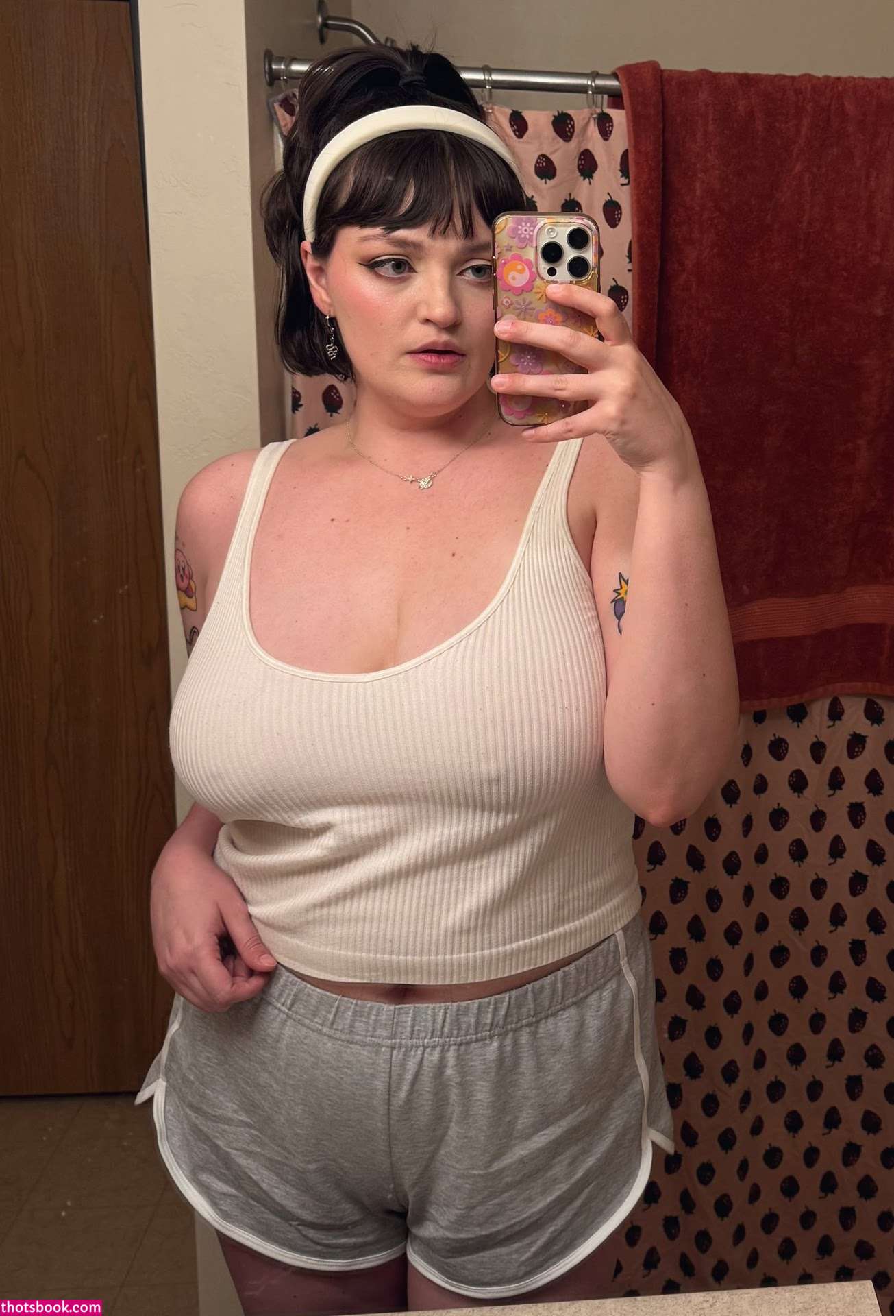 Matchalatte0111 Photo #4