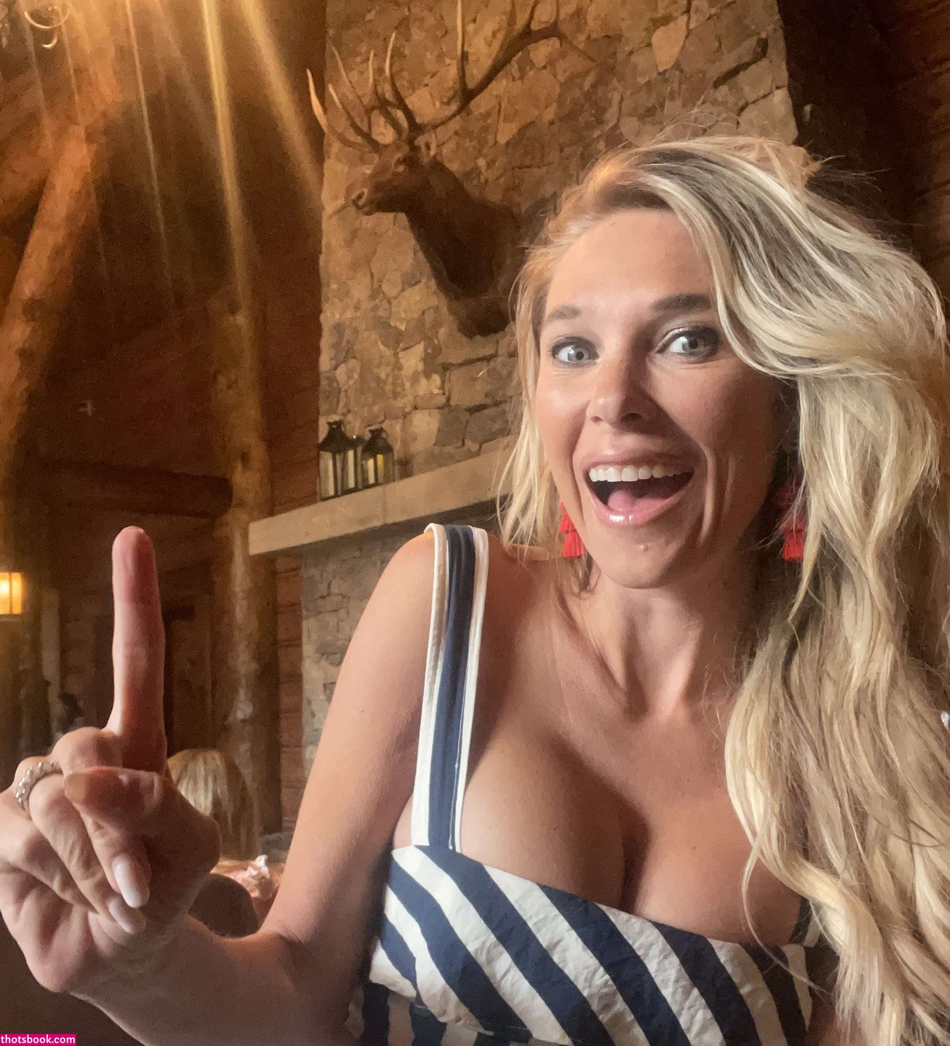 Michellek4040 Photo #40