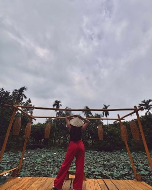 Yenni Huynh Photo #69