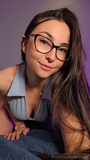 Emily Hill Photo #158