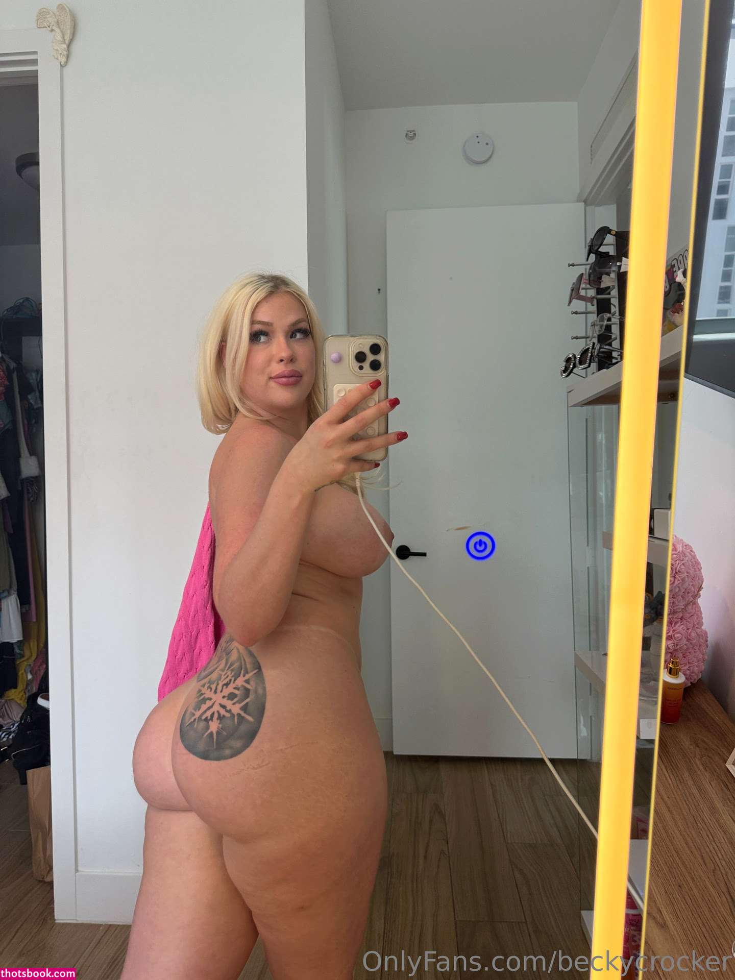 Becky Crocker Photo #228