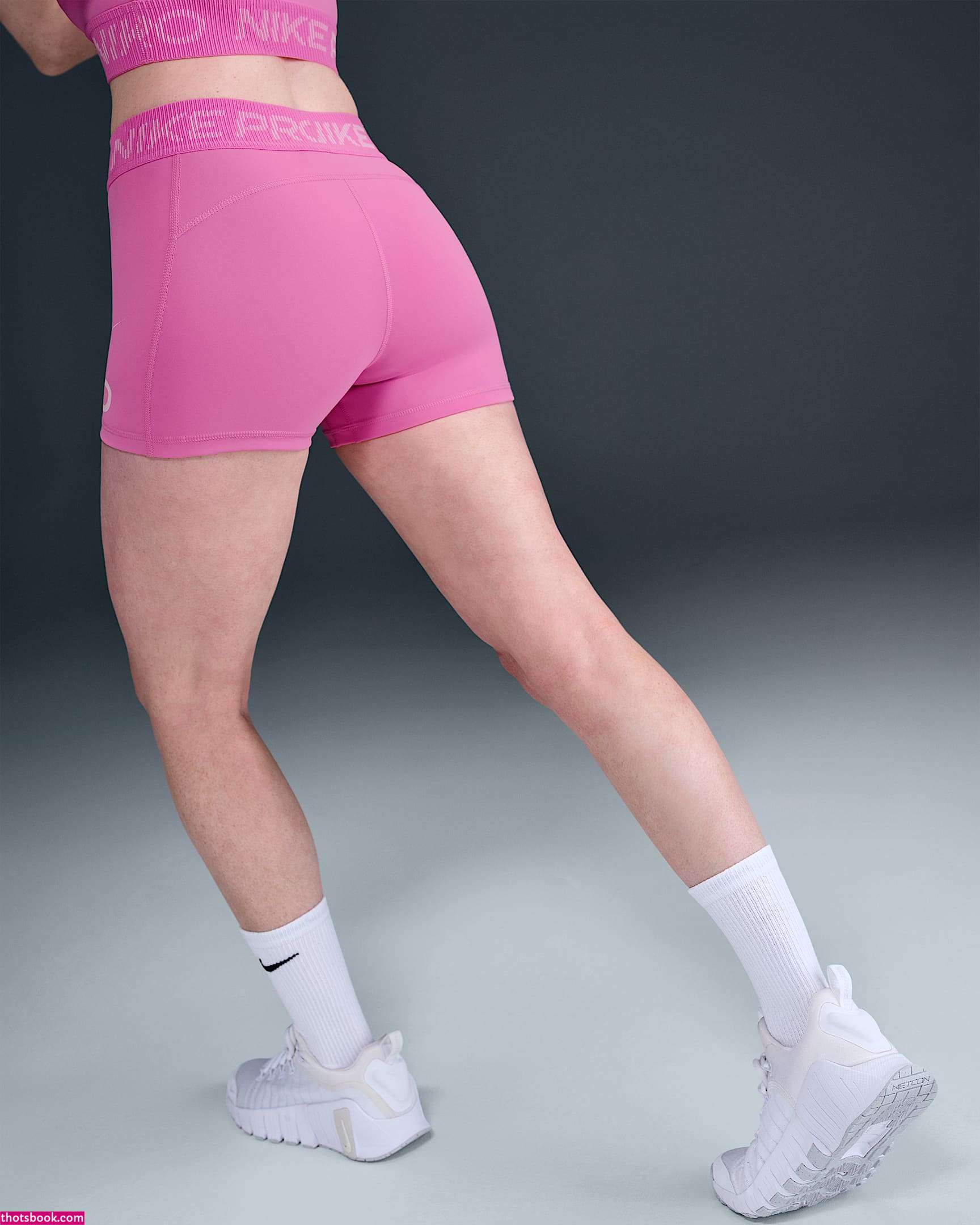 Larsen Thompson Photo #106