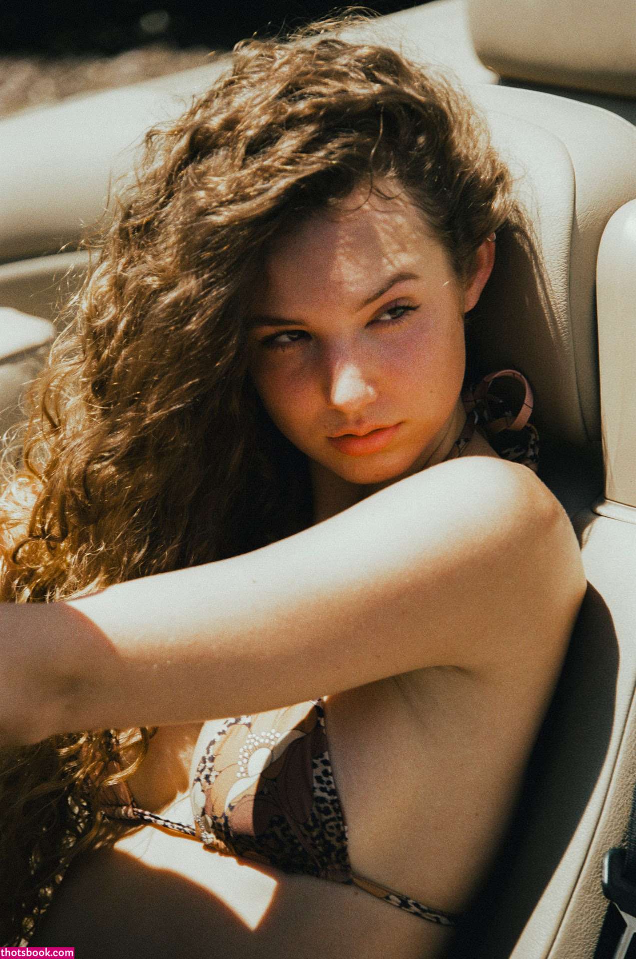 Maggie Sambrook Photo #17