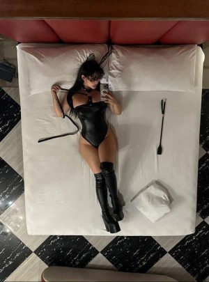 Rachelle Ruth Photo #84