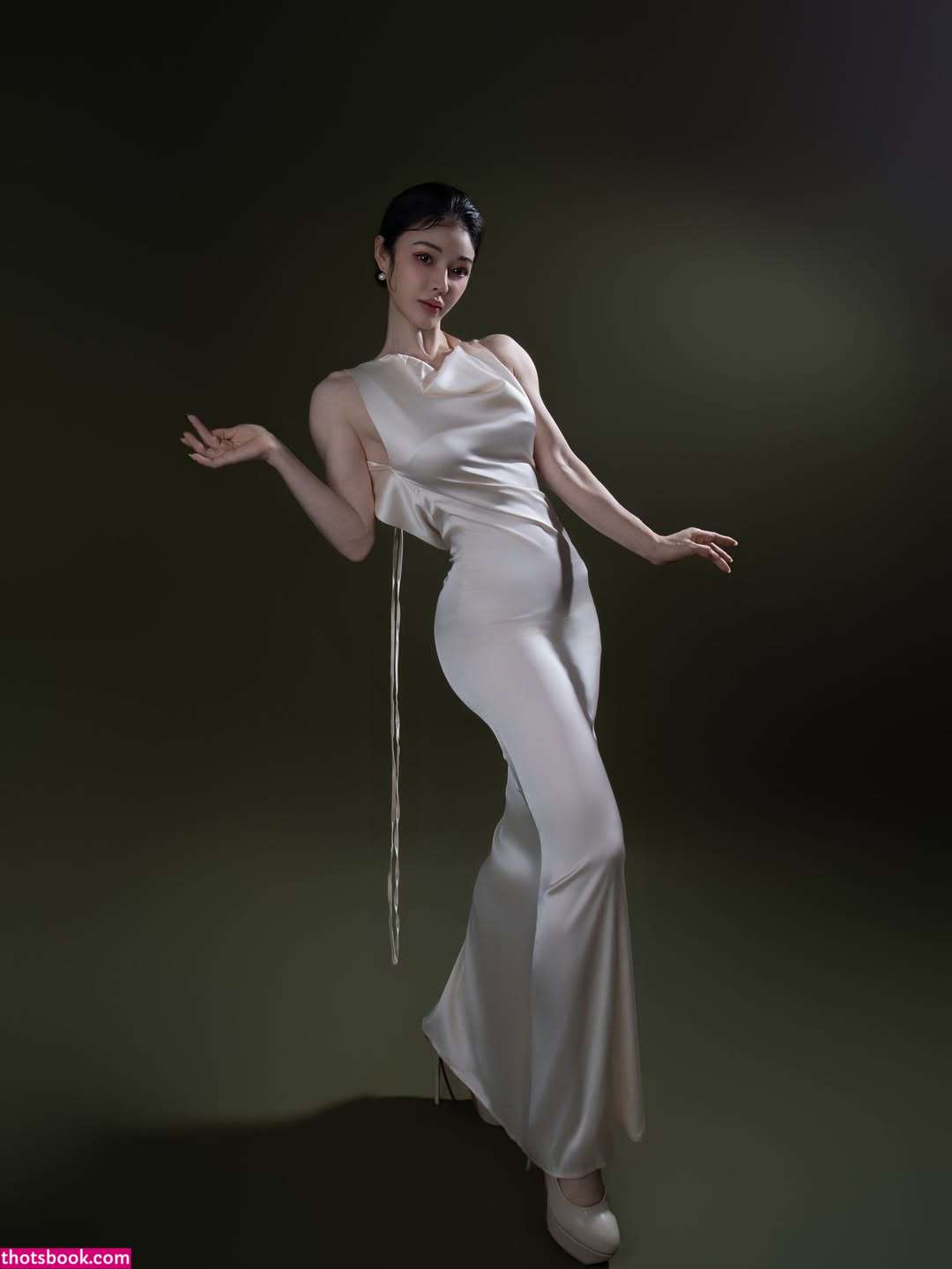 Yuan Herong Photo #144