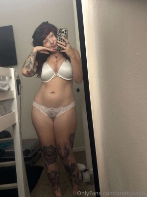 Brattykayla666 Post #49