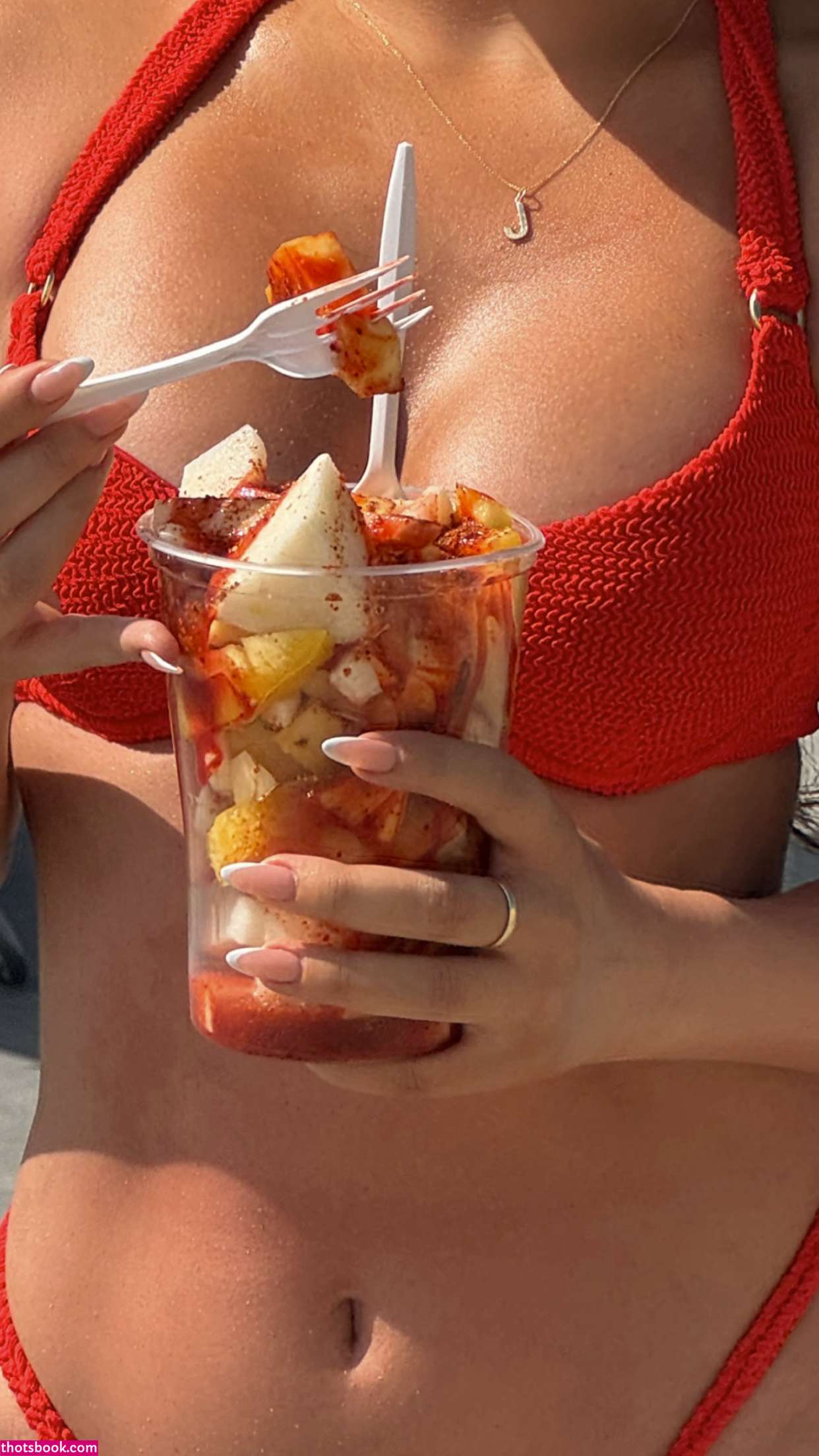 Julia Kelly Photo #63