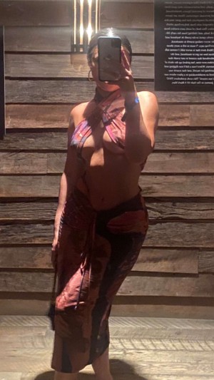 Julia Kelly Photo #79