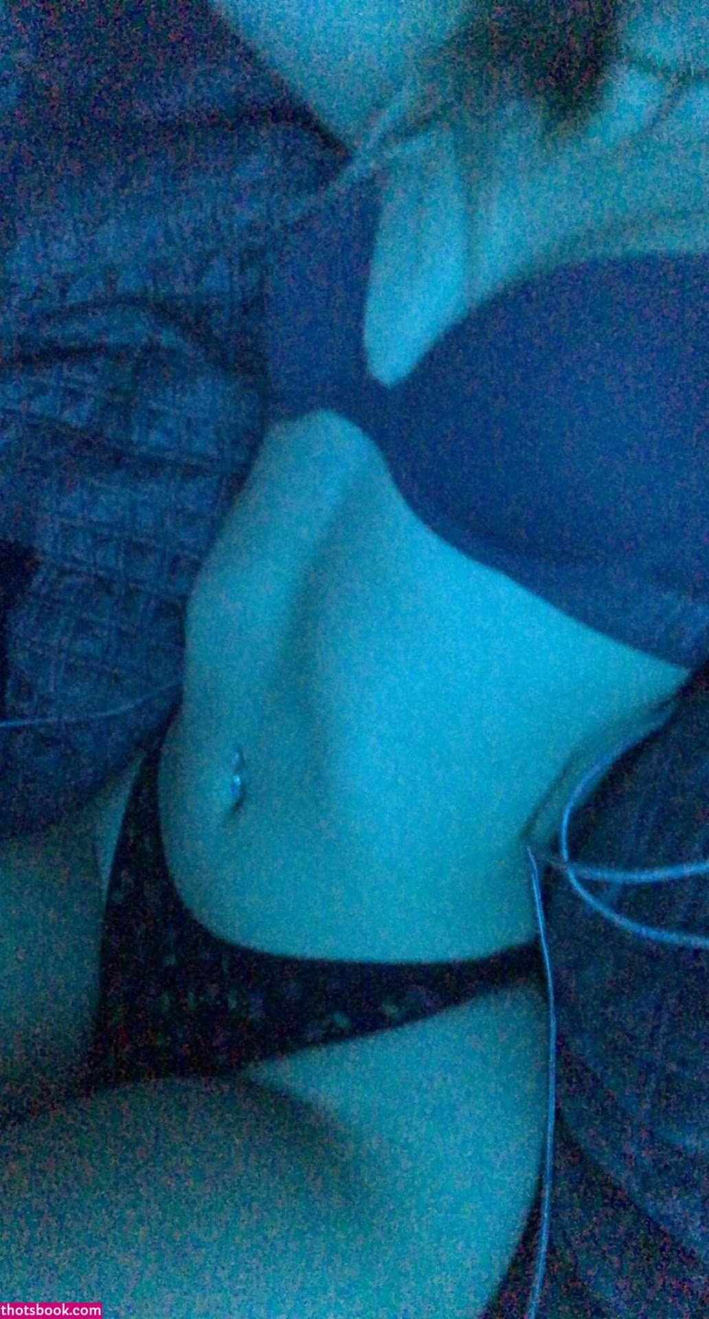 Ruby Arnold Photo #9