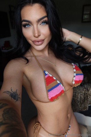 Emily Rinaudo Photo #488