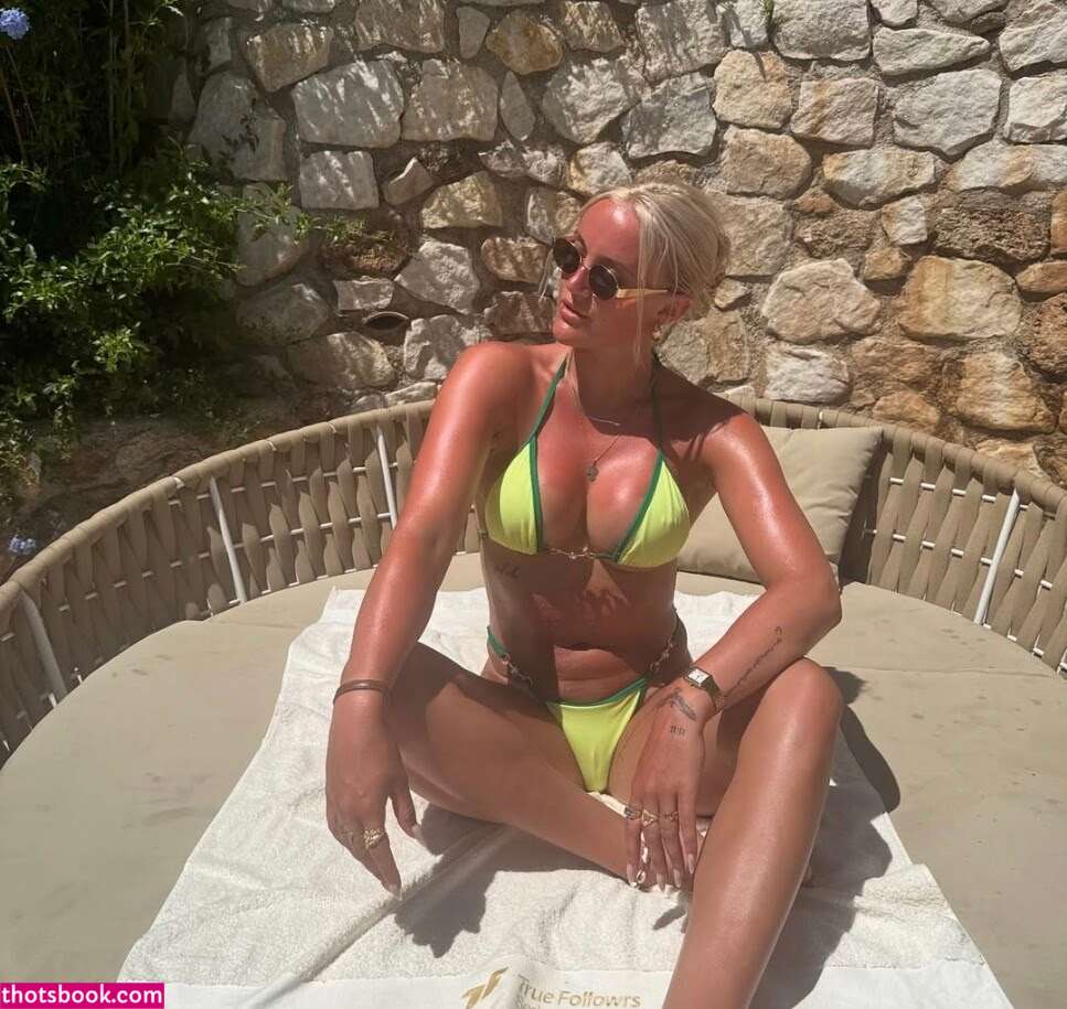 Kamilla Due Photo #74