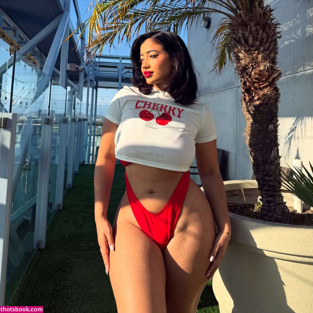 Kiarra Storm Photo #15