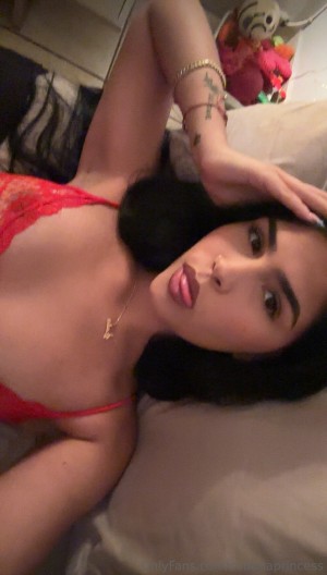 Thalia Rodriguez Photo #30