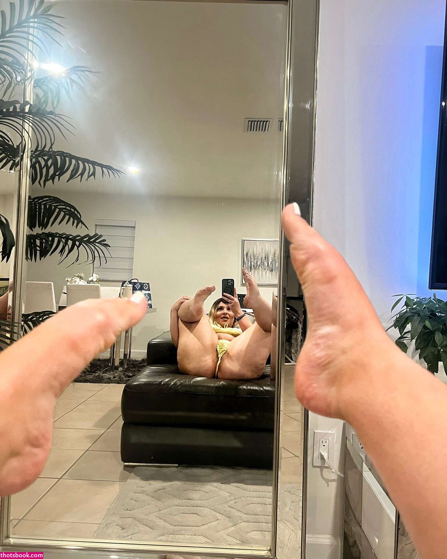 Rharri Rhound Photo #17