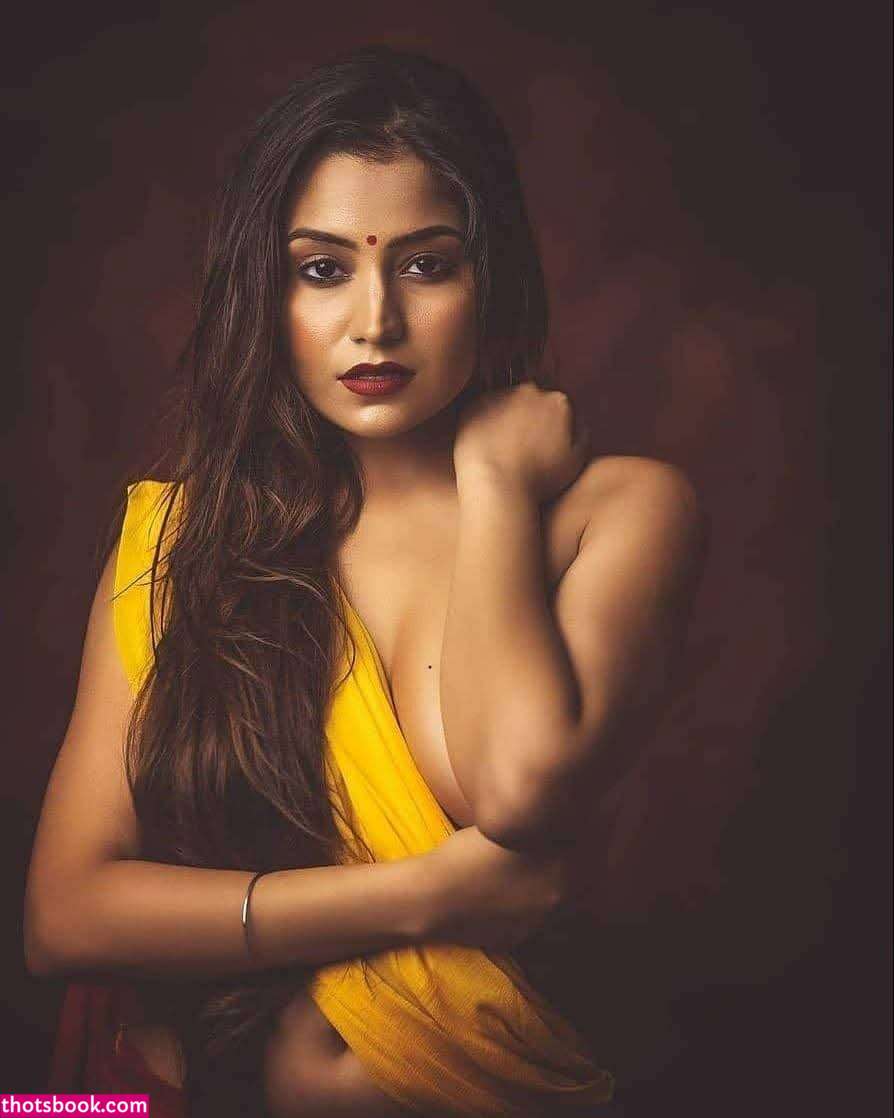 Simran Kaur Photo #30