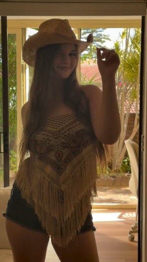 Isabella Ardley Post #13