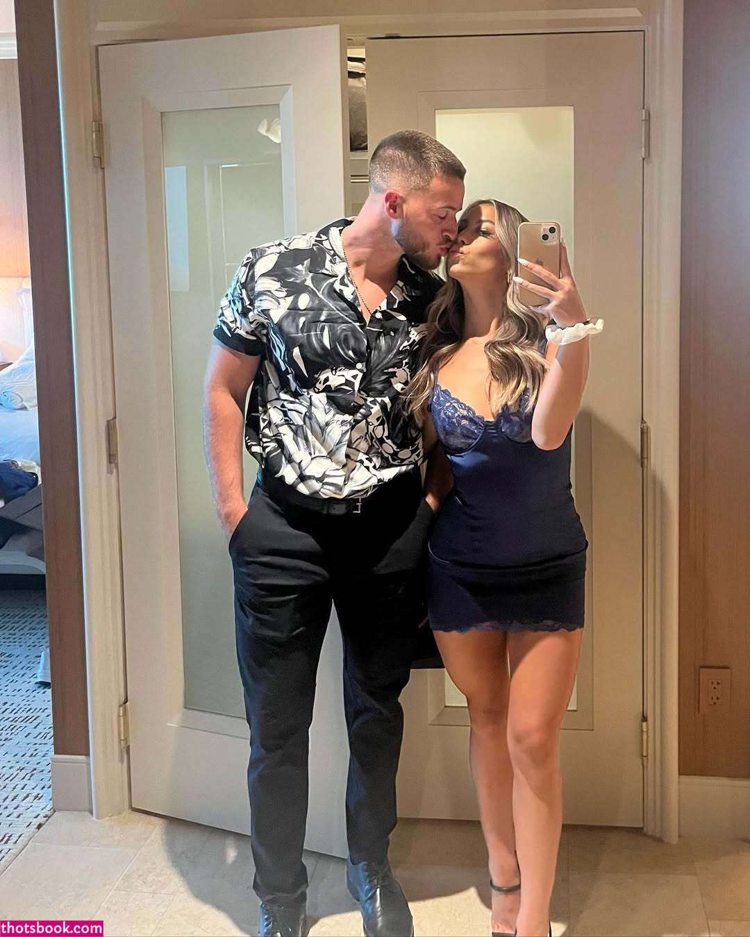 Emily Landon Photo #70