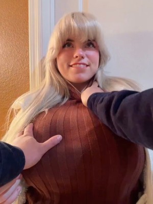 Sabrina Banks Post #28