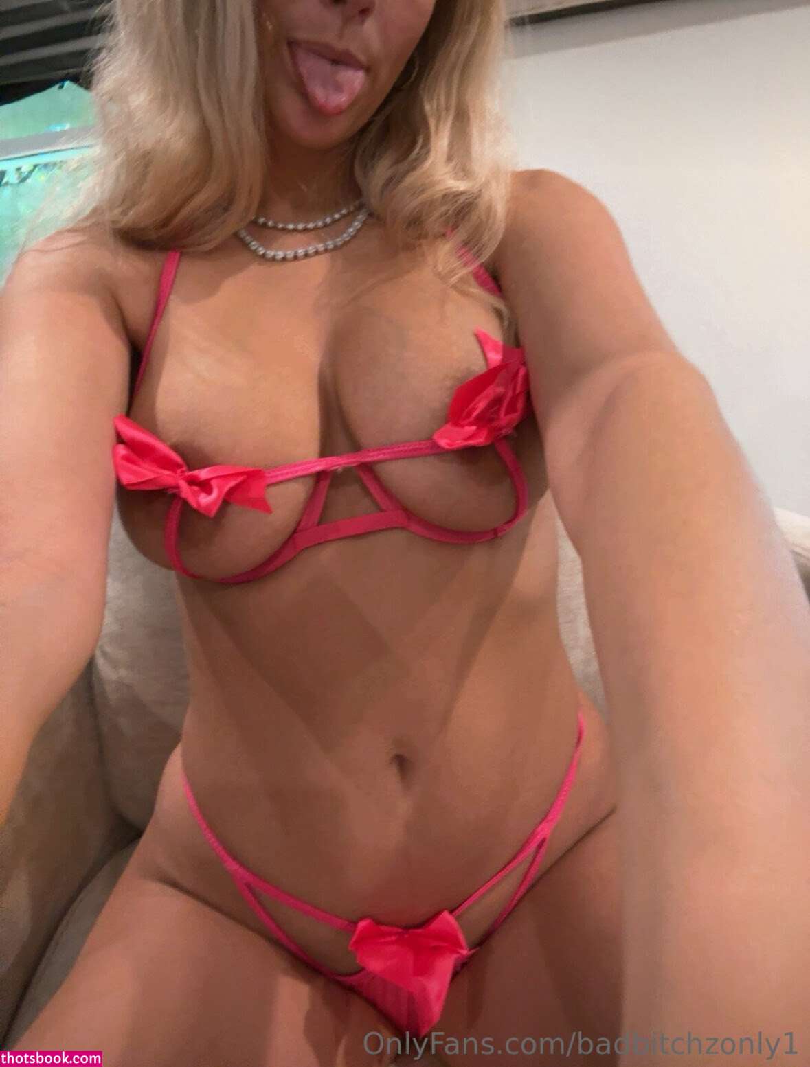 Emily Trapp Photo #7