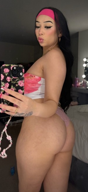 Josie Alesia Photo #22