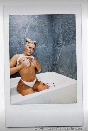 Simone Christensen Photo #186