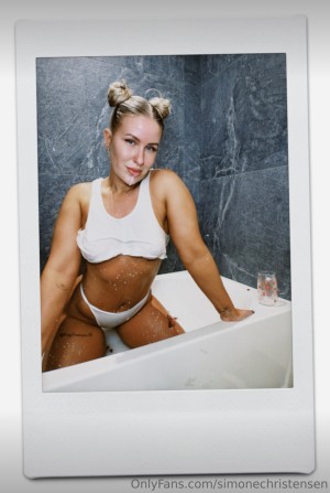 Simone Christensen Photo #188