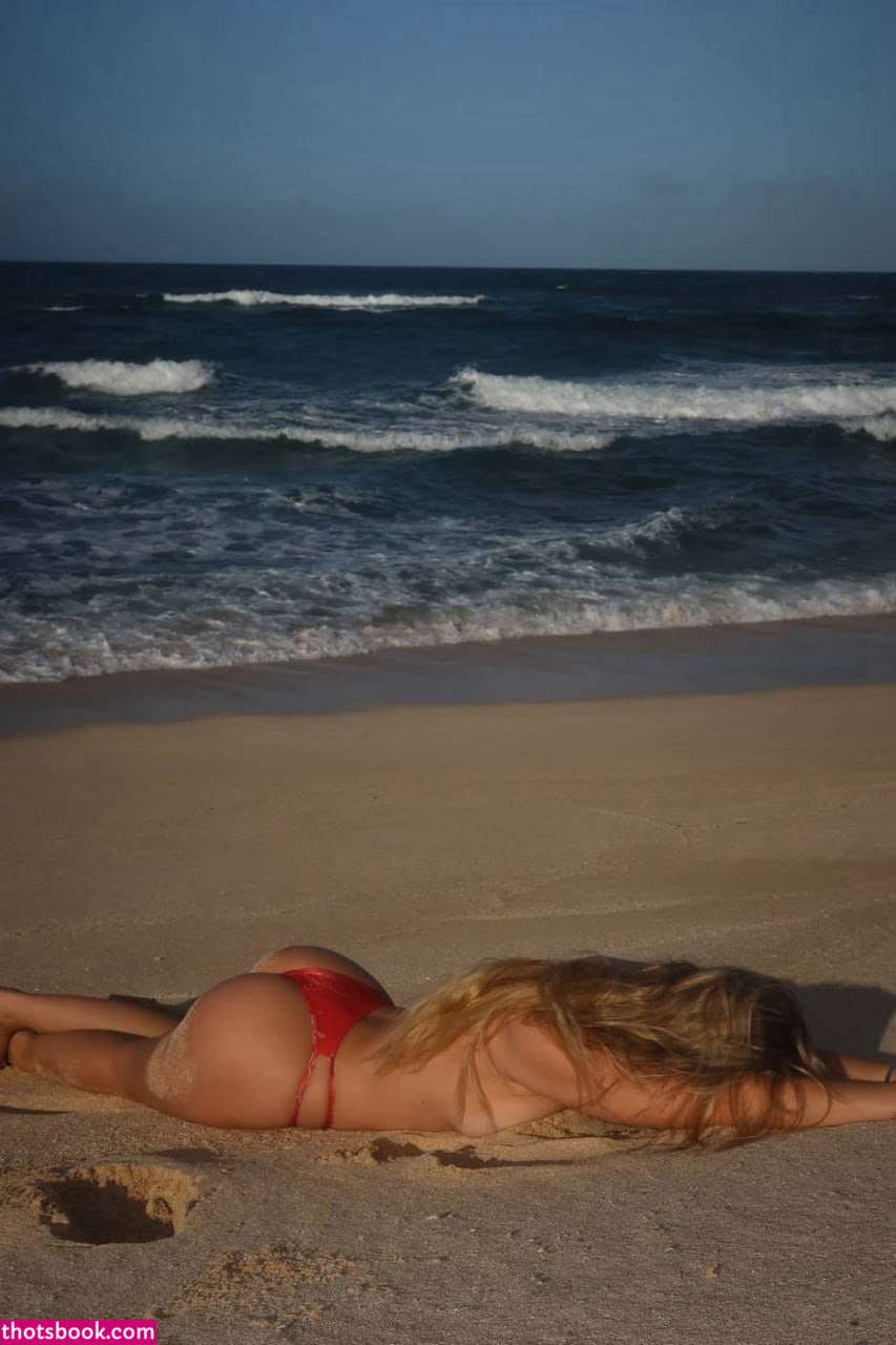 Halia Beamer Photo #12