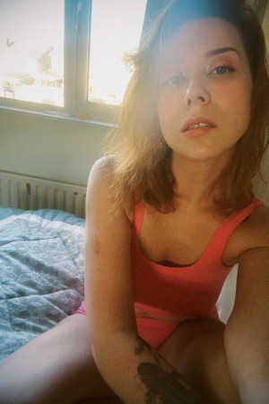 Hazel Hayes Photo #35