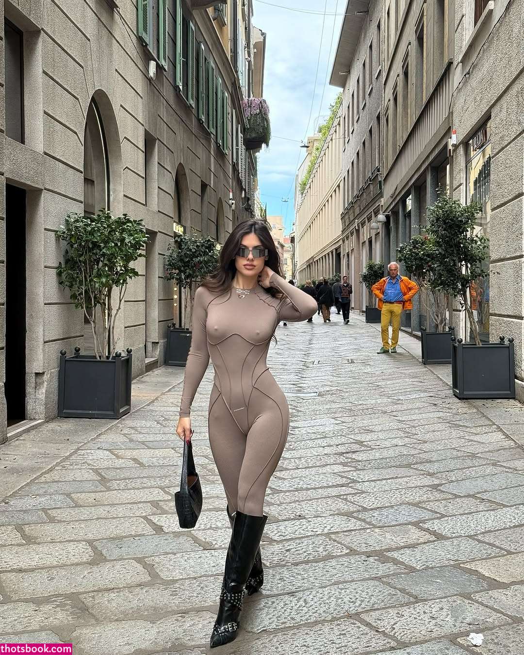 Ines Trocchia Photo #8