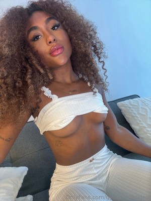 jenifferbofficial Photo #12