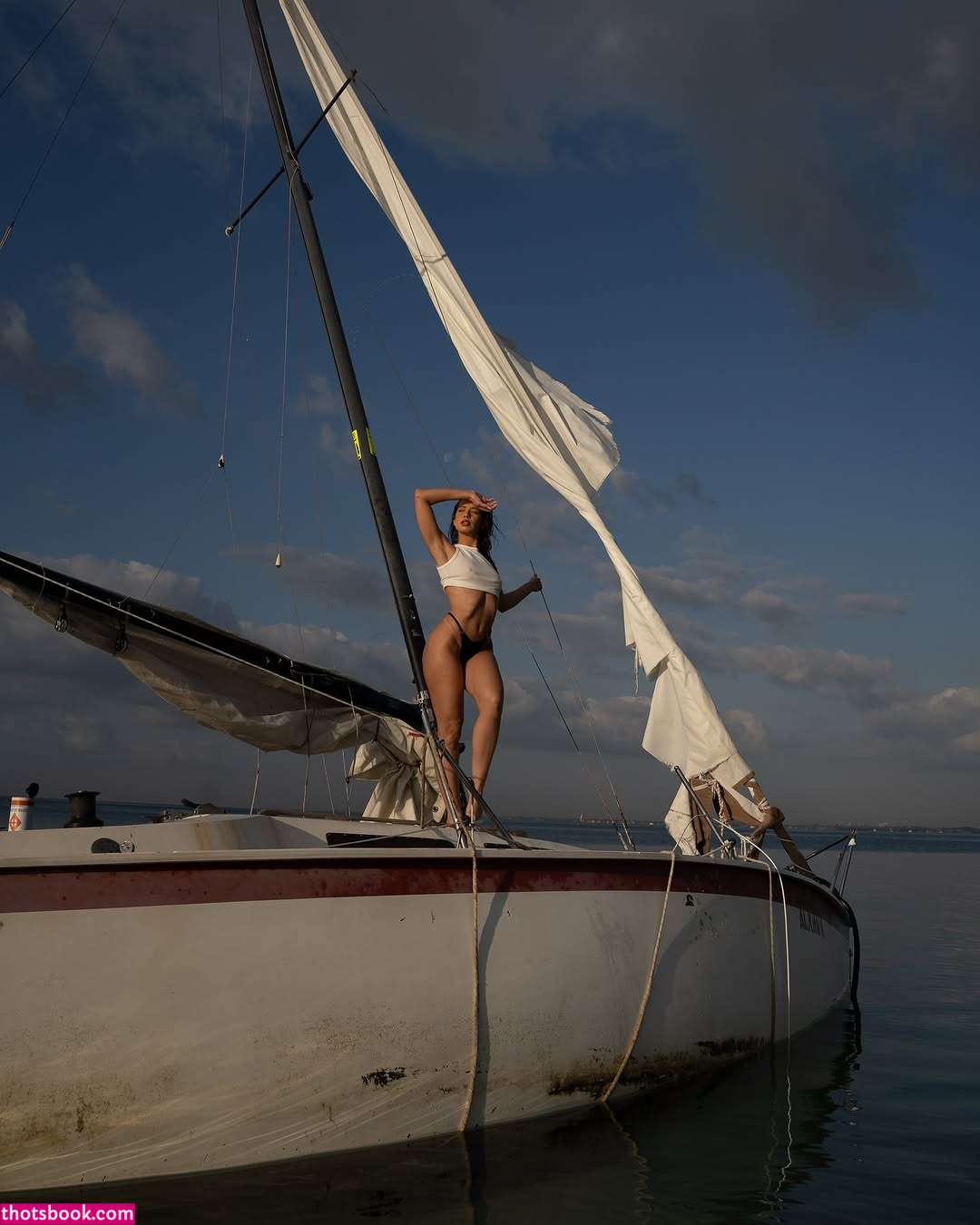 Jesenia Echeverria Photo #73