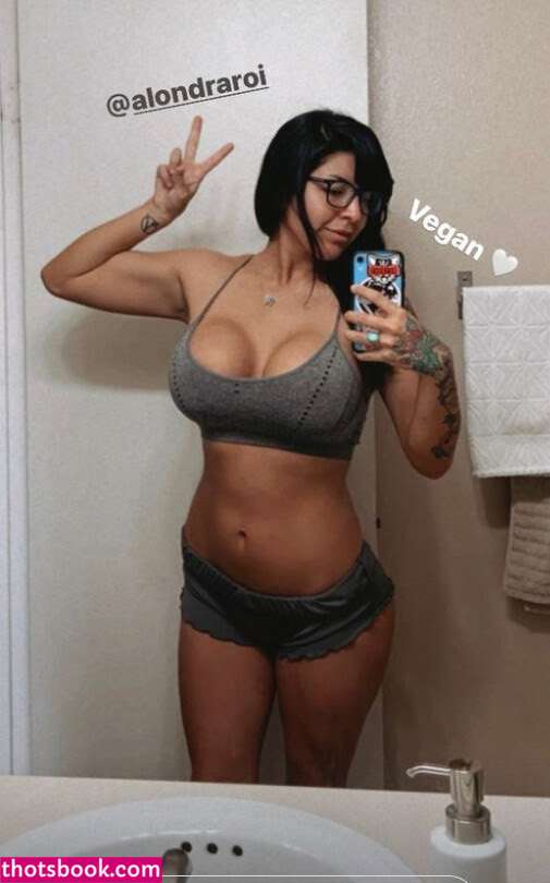 Alondra Roi Photo #49