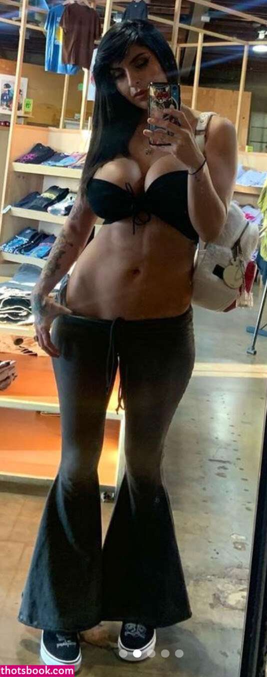 Alondra Roi Photo #56