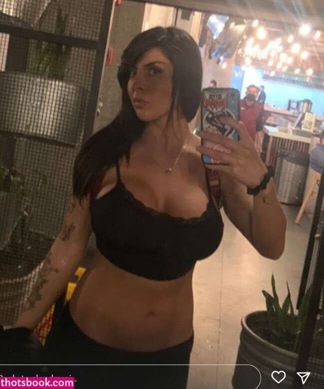 Alondra Roi Photo #58